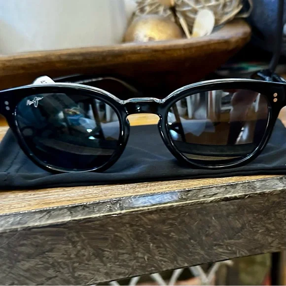 NWT - NEW MAUI JIM Round Core Polarized Sunglasses - www 